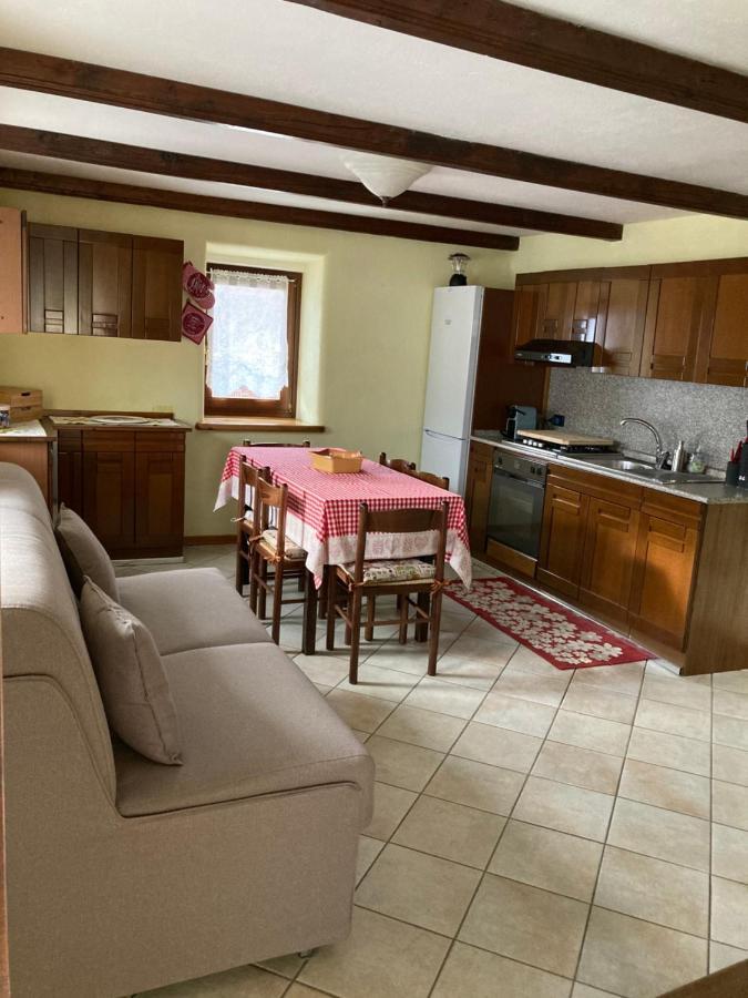 Lo Sondzo - Il Sogno Apartment Нус Екстериор снимка
